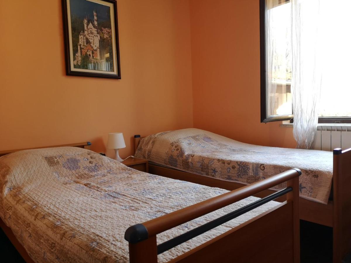 Apartment Poesia Πόρετς Εξωτερικό φωτογραφία